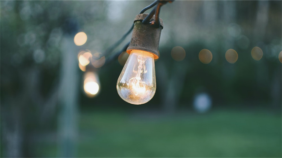 淘宝服装拍照能用手机拍吗