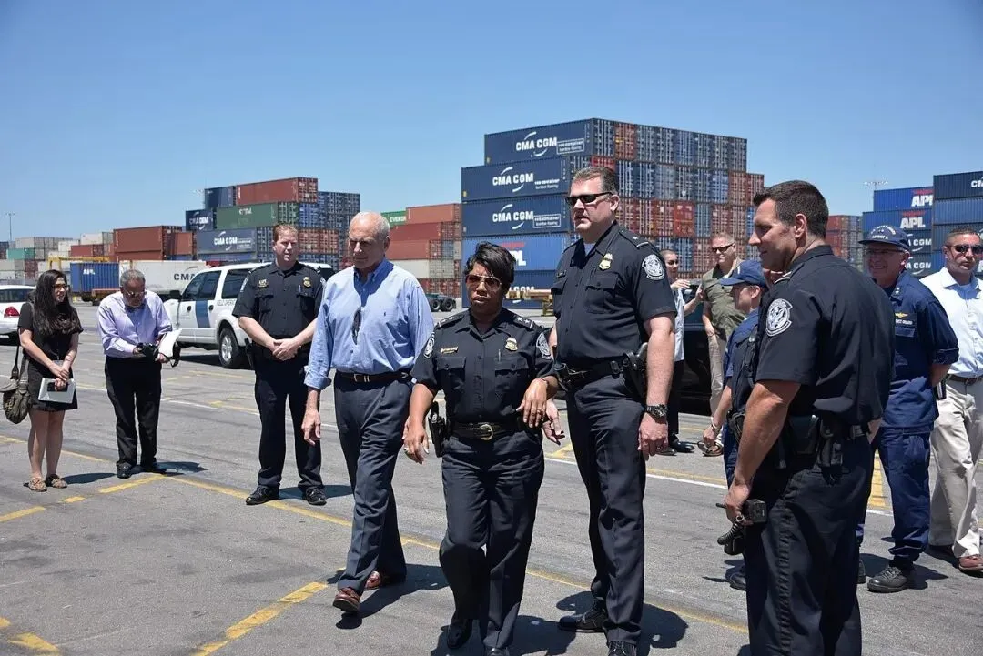 强制退运！数千条中国货柜被查扣！美国海关5H查验率飙升